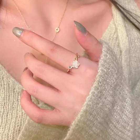 Vintage Flower Shaped Ring